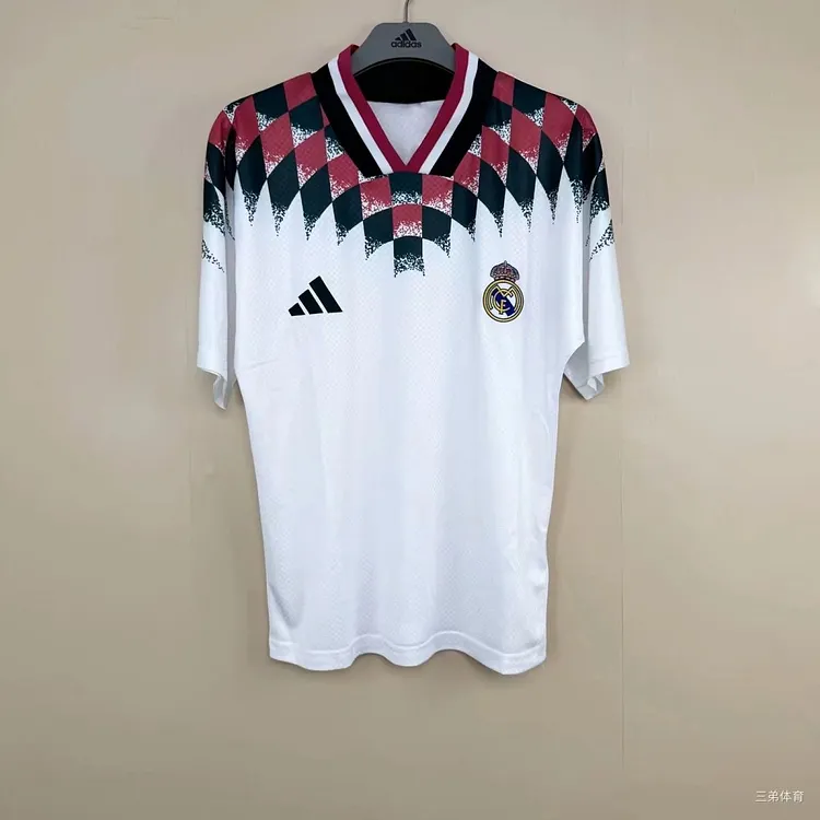 【S~4XL】Real Madrid 26/27 Retro-Style Jersey 1:1 Thai Quality