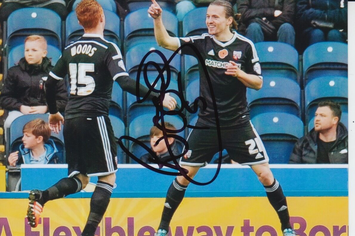 BRENTFORD HAND SIGNED RYAN WOODS 6X4 Photo Poster painting 2.