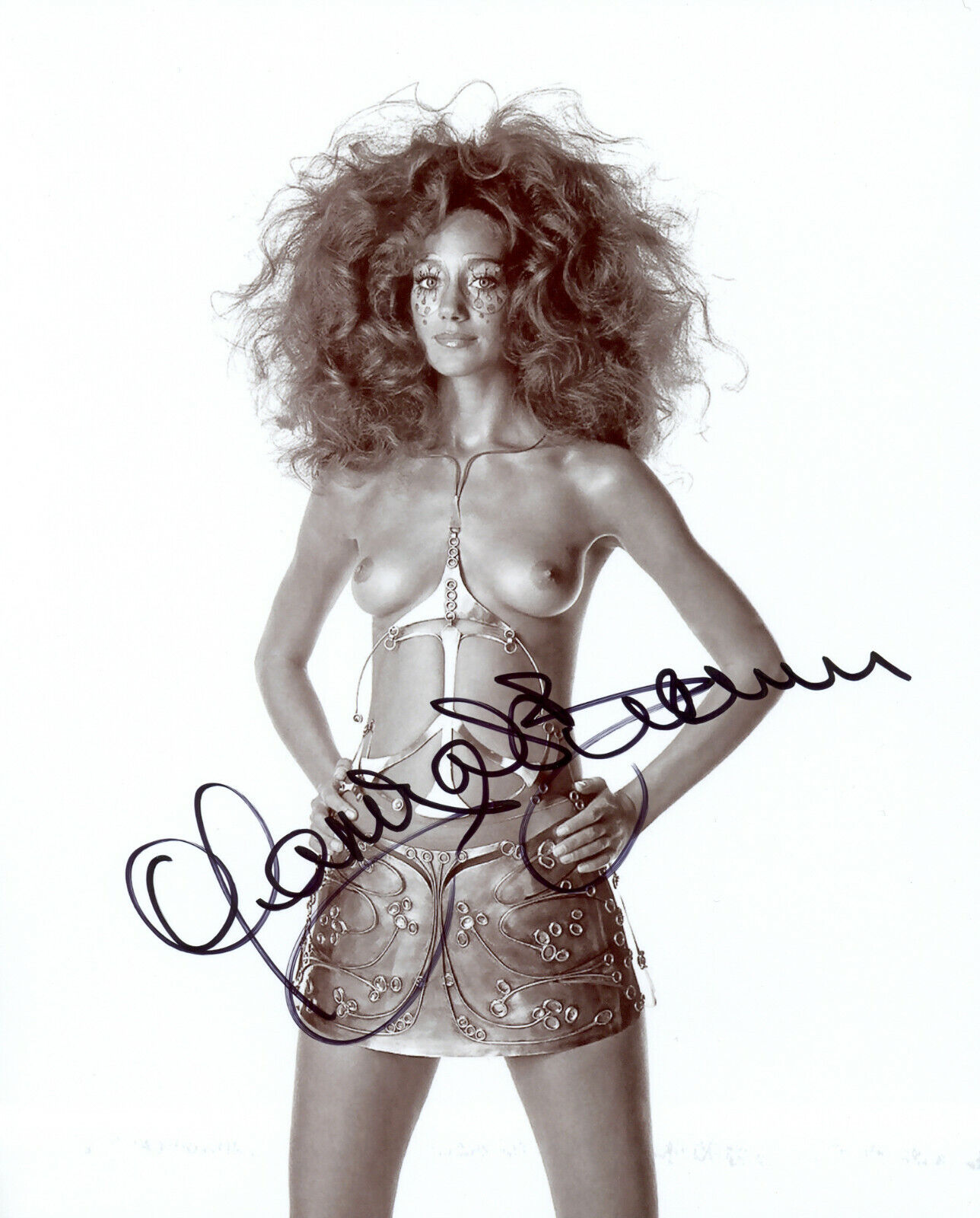 MARISA BERENSON Signed Photo Poster paintinggraph - Film Actress / Model - Preprint
