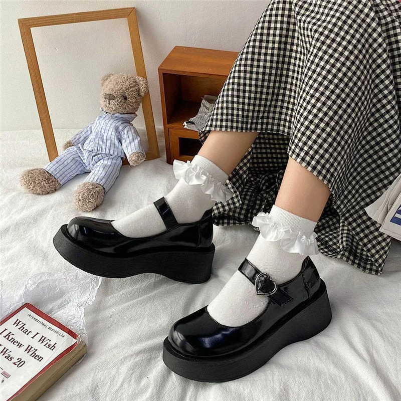 students Lolita Shoes Patent Leather Mary Janes Shoes 2022 New Women Platform Shoes Buckle Girls Thick Sole Ladies Shoes