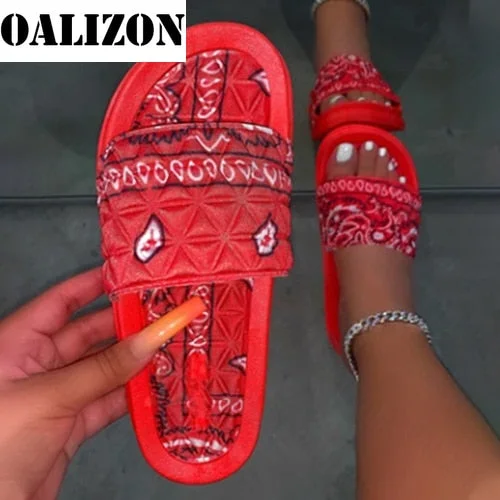Bandana Slides Women Cool Graffiti Slippers Women Home Women's Summer Sandals Red Blue Black Tie Dye Footwear Wholesale