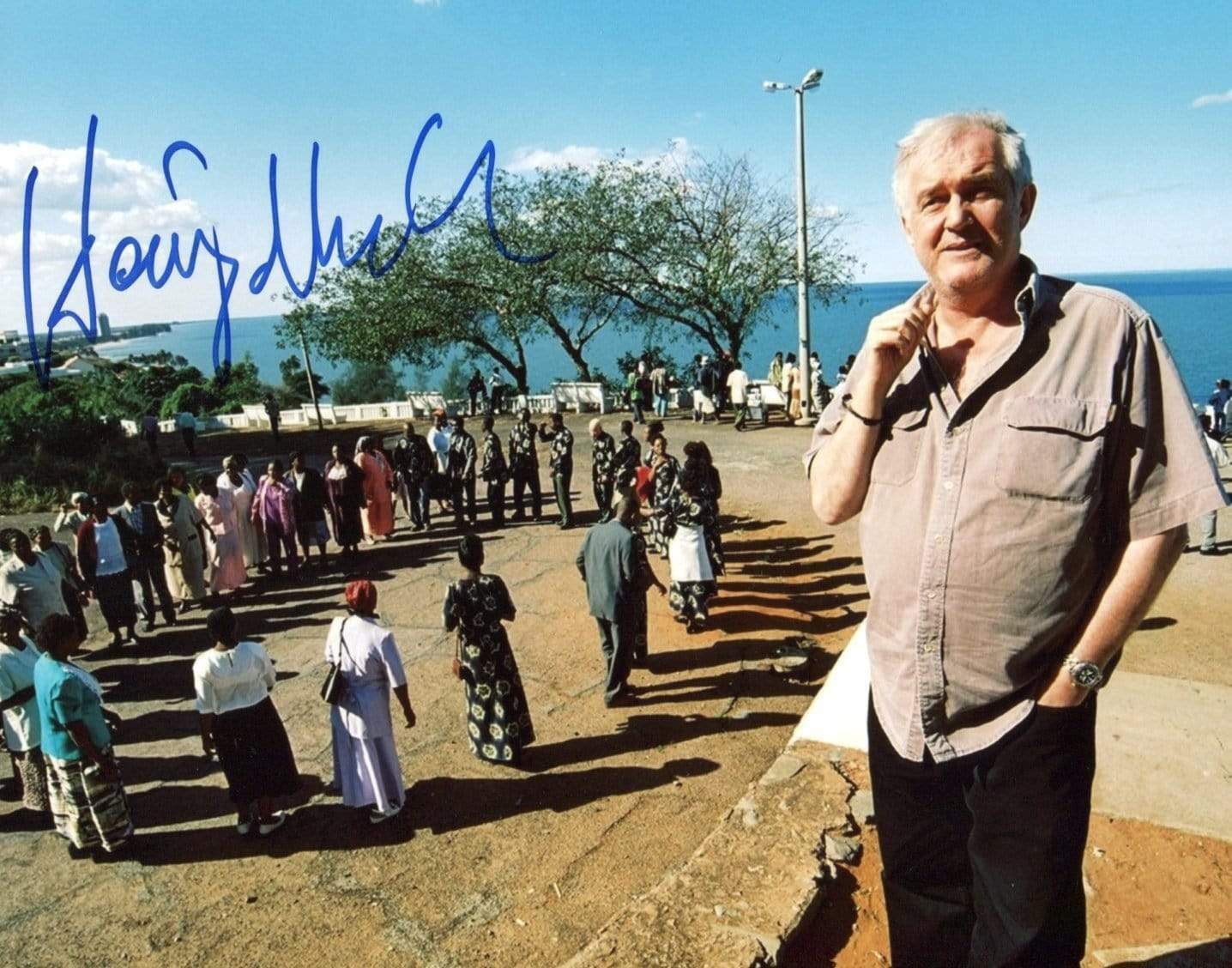 Henning Mankell (+) CRIME WRITER autograph, In-Person signed Photo Poster painting