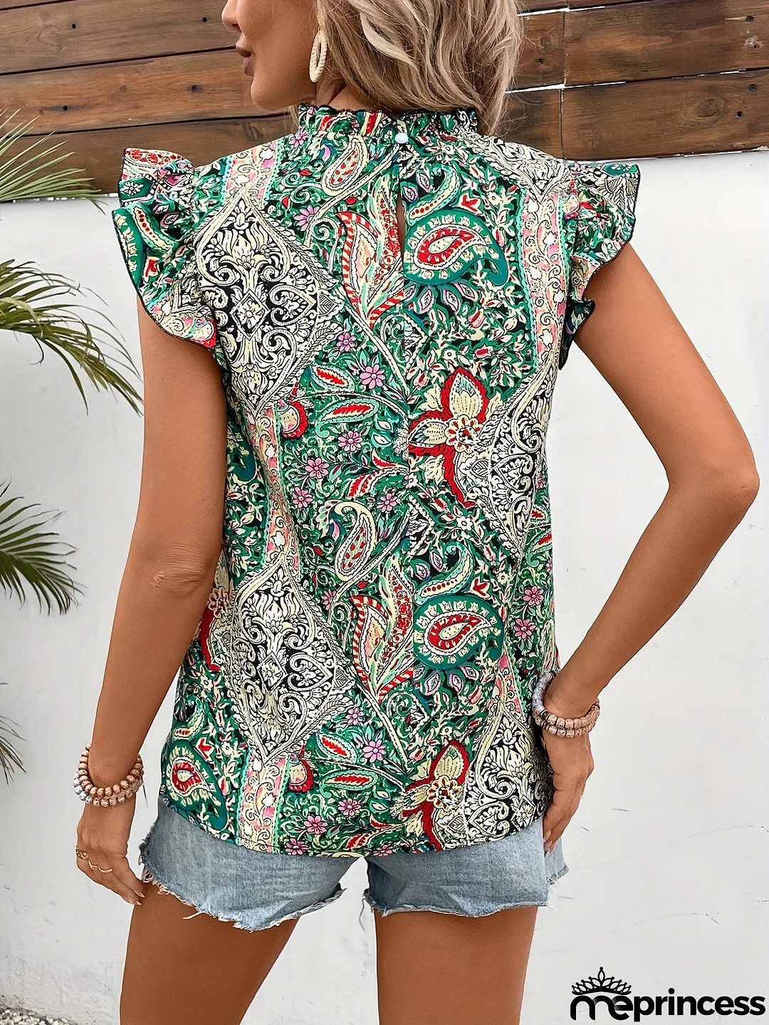 Trendy and Elegant Blouse