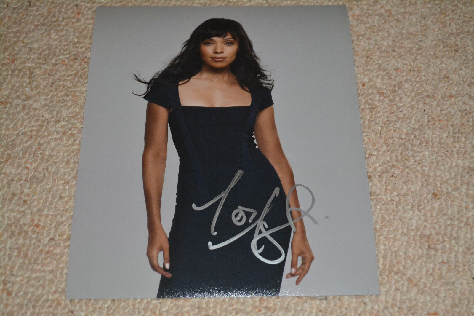 TAMARA TAYLOR signed autograph In Person 8x10 (20x25 cm) BONES