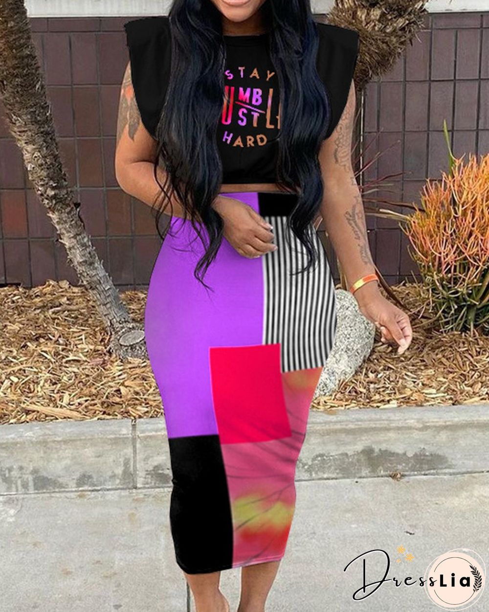 Letter Print Crop Top & Colorblock Skirt Set