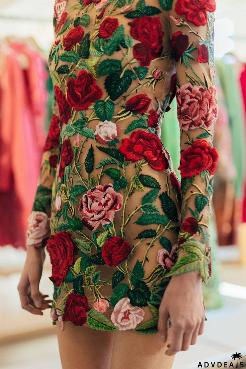 Sexy Elegant Embroidery Patchwork Half A Turtleneck Wrapped Skirt Dresses