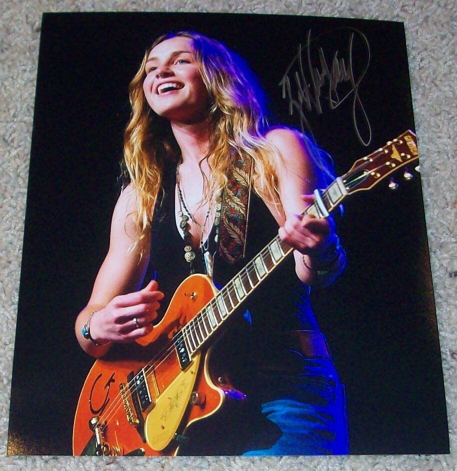 ZELLA DAY SIGNED AUTOGRAPH SEXY HYPNOTIC 8x10 Photo Poster painting F w/PROOF HIGH KICKER