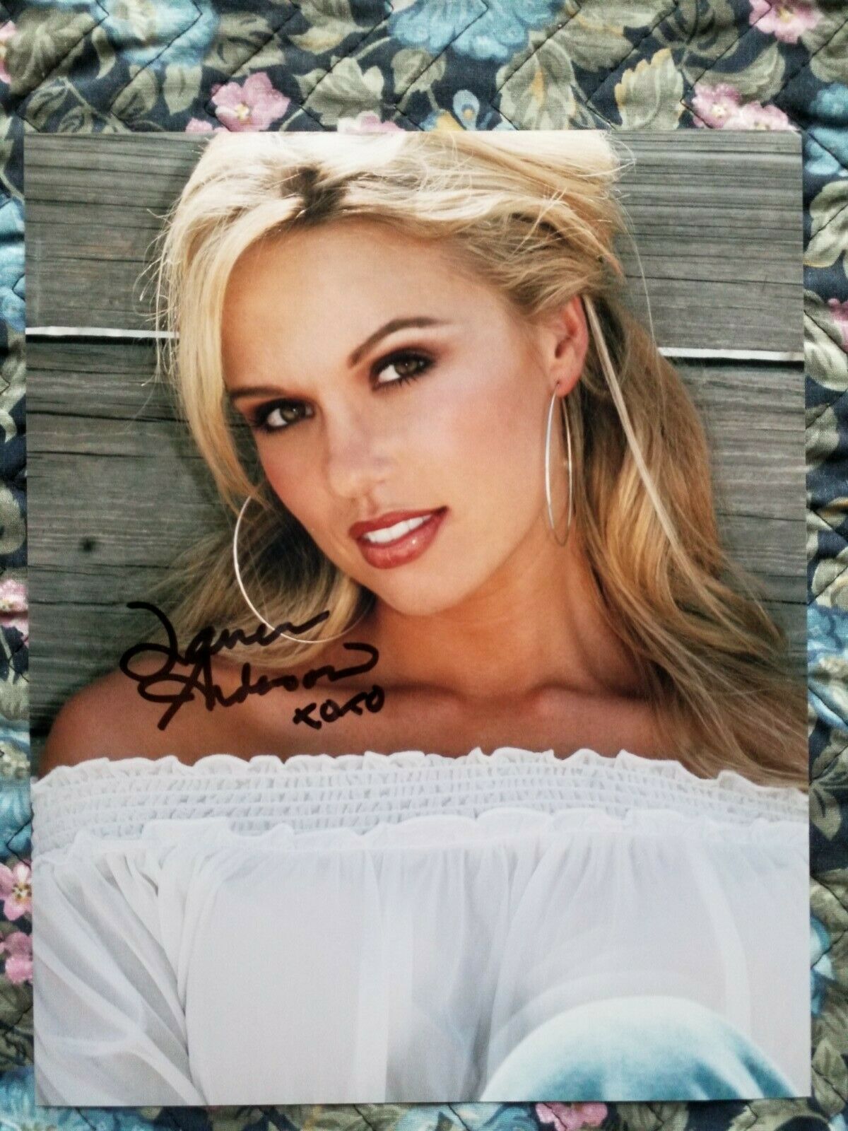 LAUREN ANDERSON 07/2002 PLAYBOY PLAYMATE SEXY AUTHENTIC AUTOGRAPHED Photo Poster painting SIGNED