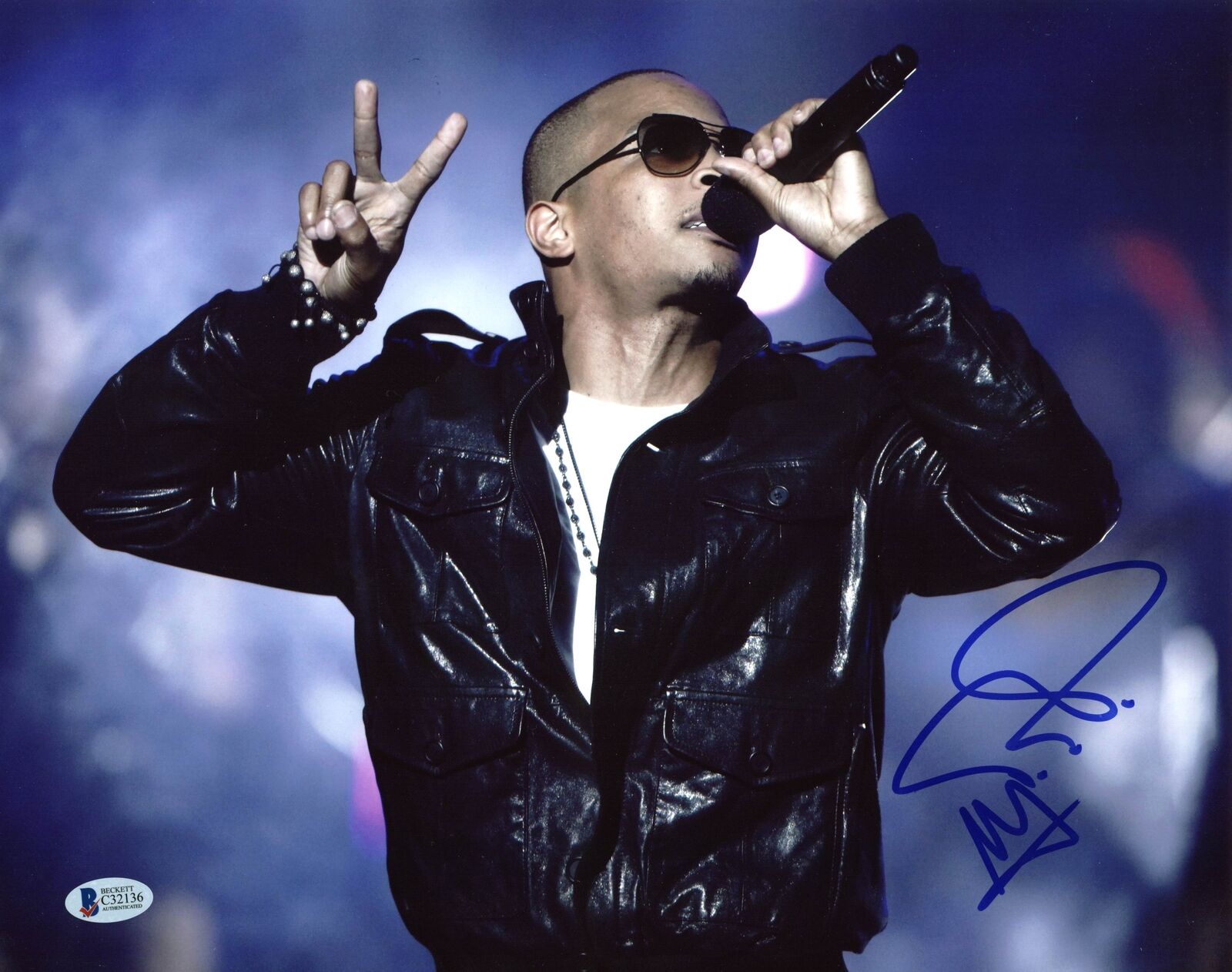 T.I. (Clifford Harris Jr.) Hip Hop Artist Signed 11X14 Photo Poster painting BAS #C32136