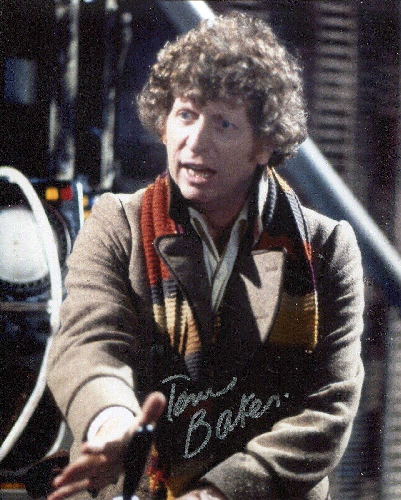 Actor Tom Baker signed 8x10 DOCTOR WHO Photo Poster painting REF:BB3- UACC DEALER