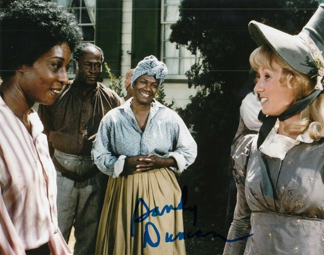 SANDY DUNCAN signed (ROOTS & FUNNY FACE) MOVIE 8X10 Photo Poster painting *Peter Pan* W/COA #2