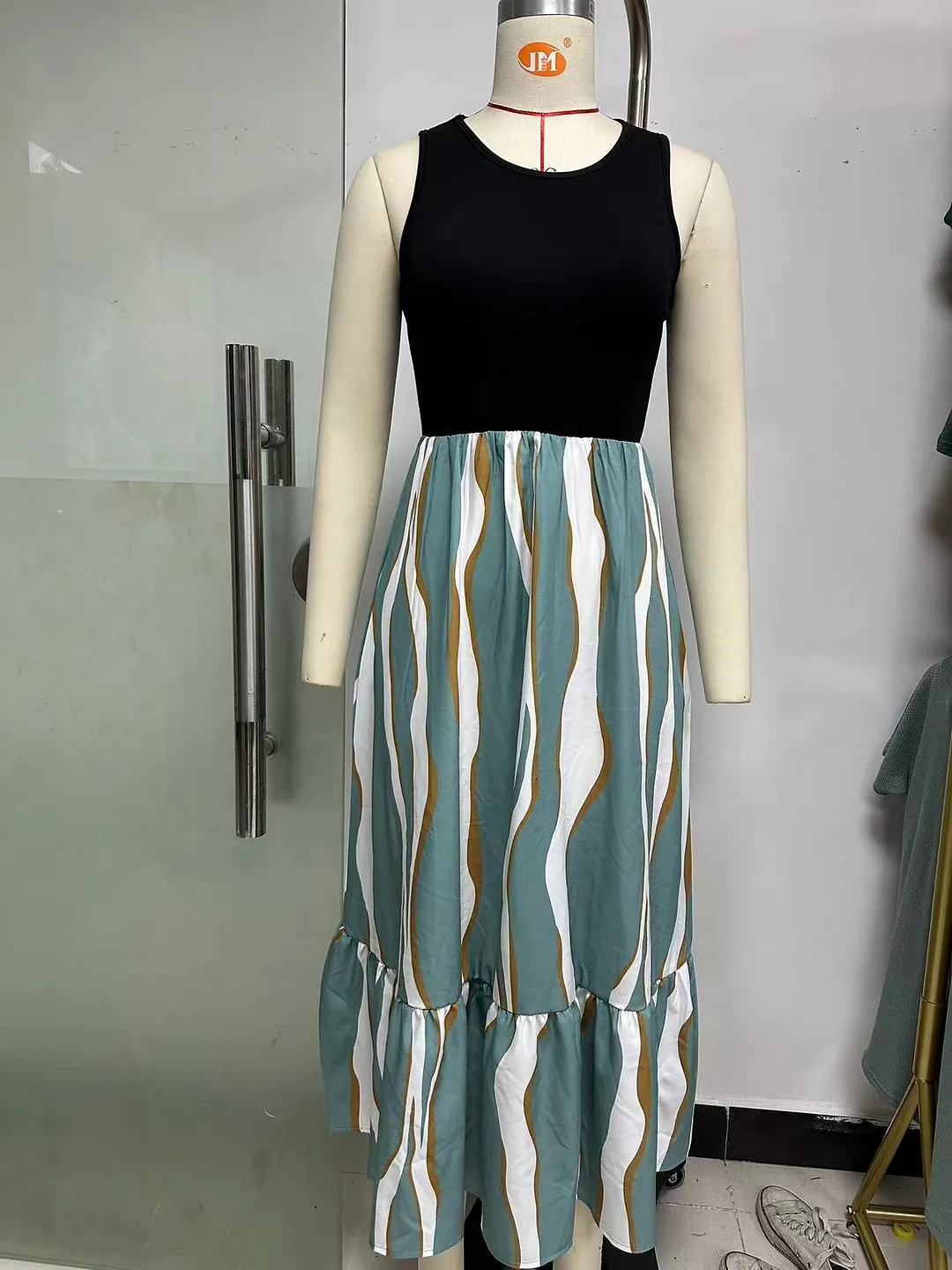 Churchf Churchf / Summer 2024 New Round Collar Sleeveless Print Tie-Dye Casual Dress Woman