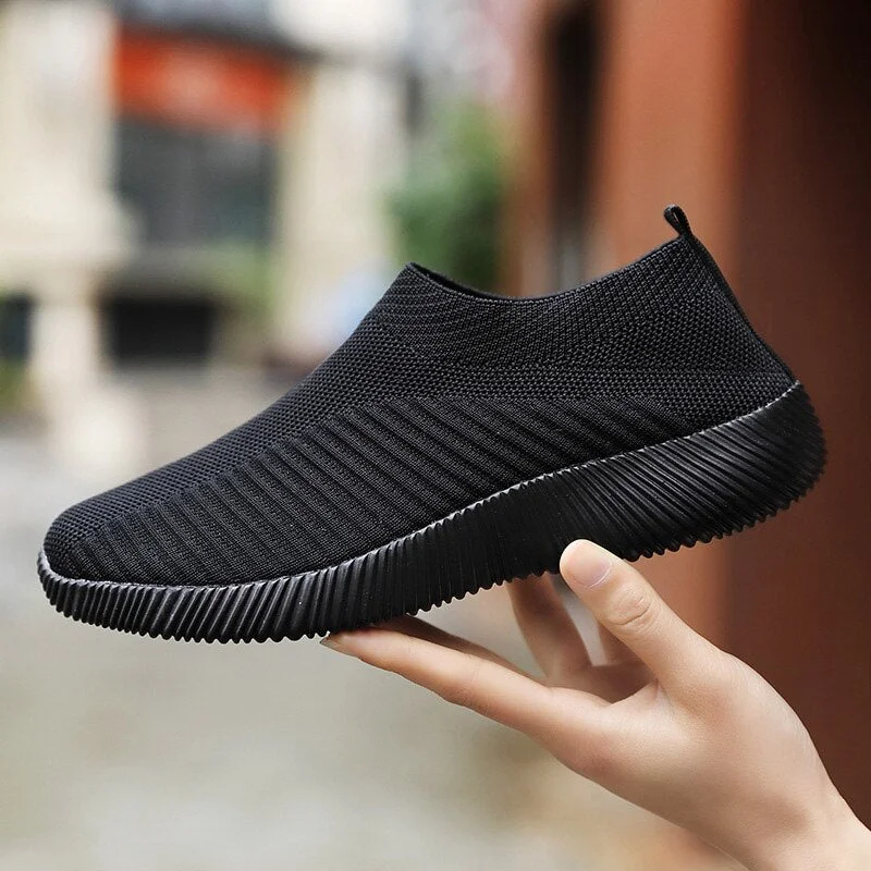 Sneakers Women Slip-On Summer Women Shoes Elastic Bottom Platform Shoes Mesh Breathable Women's Sneakers Comfy Tenis Feminino