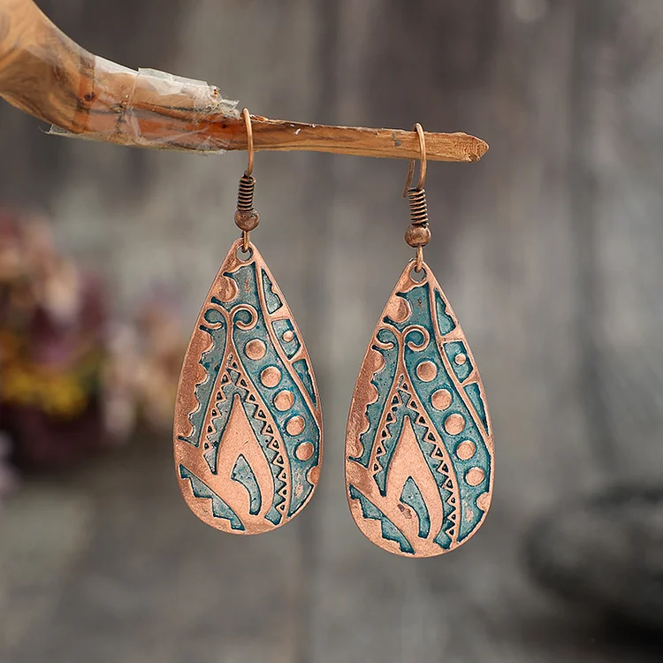 Retro Droplet Pattern Earrings