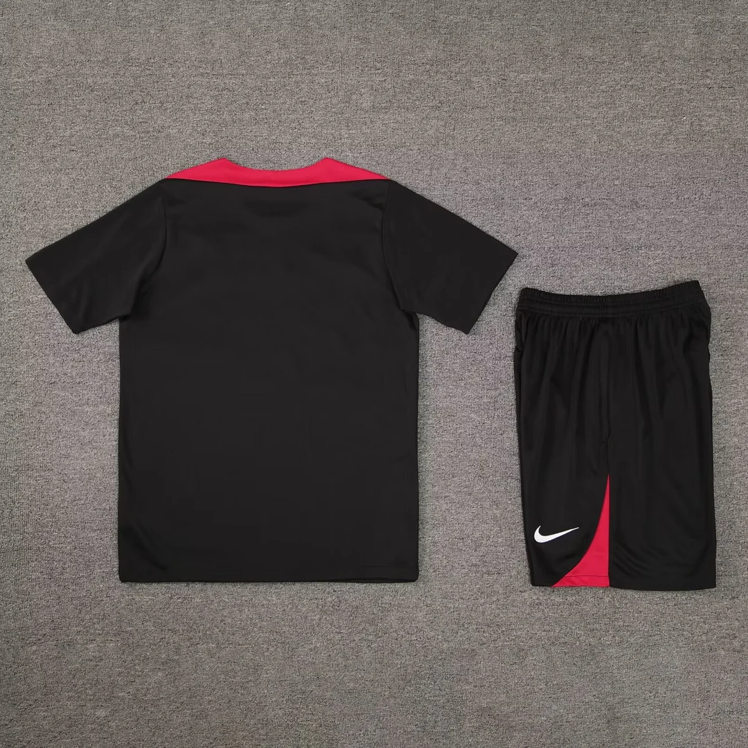 2024/2025 Liverpool Pre-match Training Black Shirt+Shorts  1:1 Thai Quality