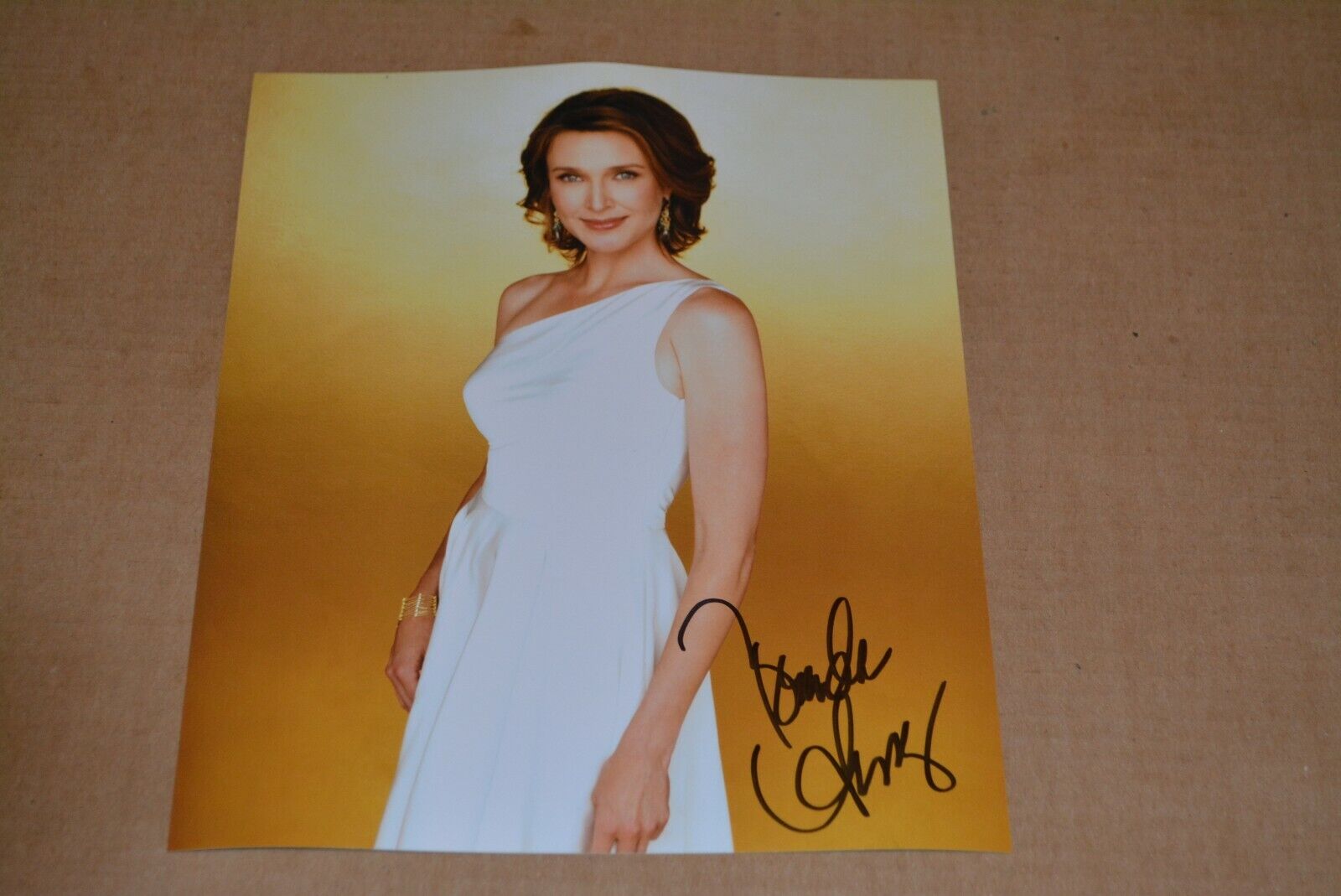 BRENDA STRONG signed autograph In Person 8x10 (20x25cm) DESPERATE HOUSEWIVES