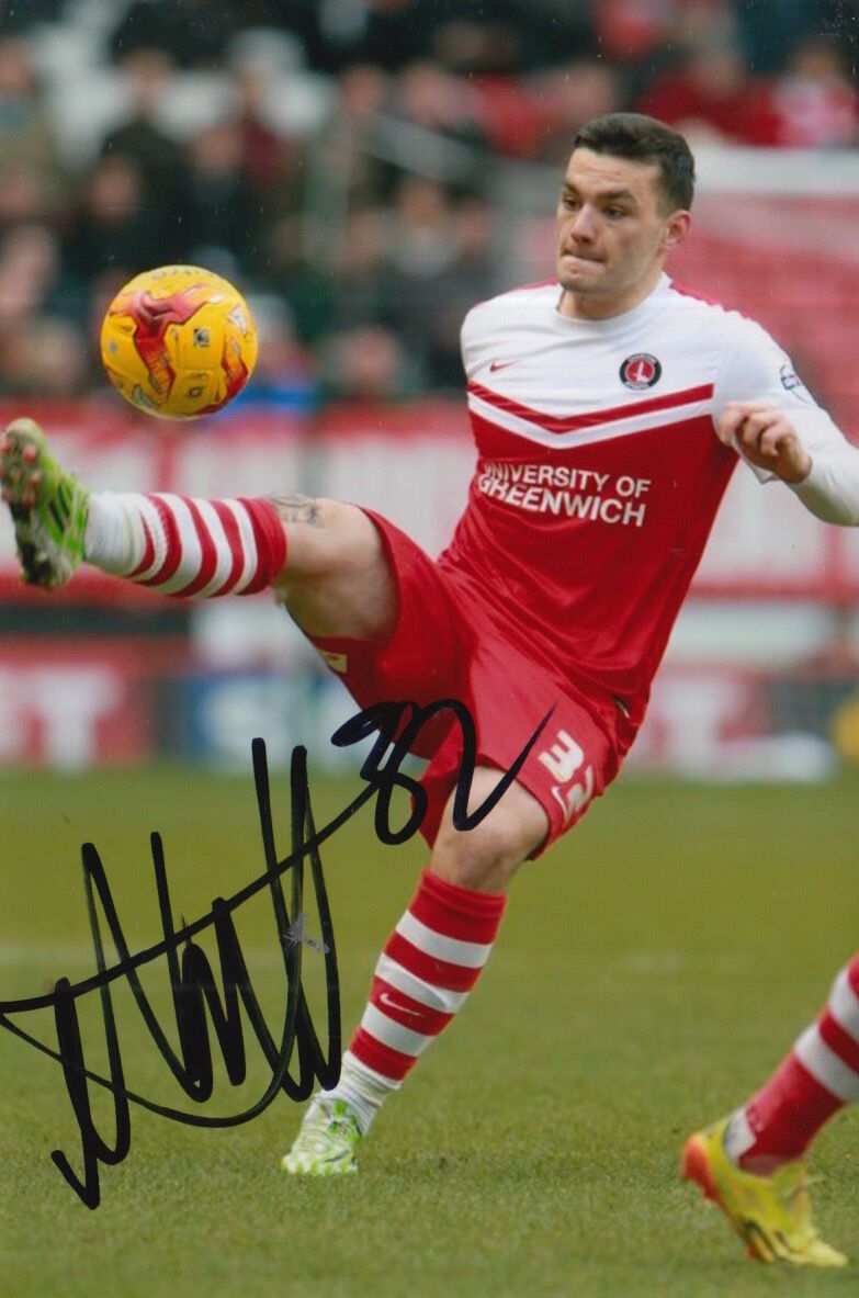 CHARLTON ATHLETIC HAND SIGNED TONY WATT 6X4 Photo Poster painting 1.