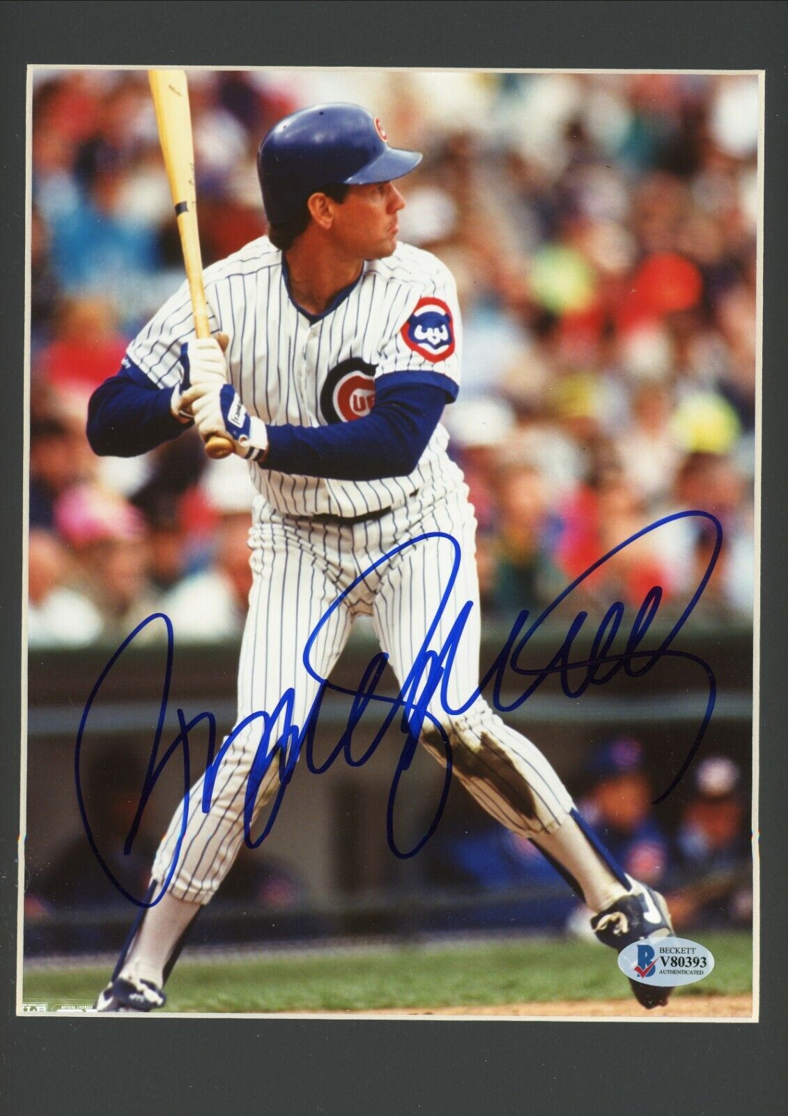 Ryne Sandberg Chicago Cubs Signed Autographed 8x10 Glossy Photo Poster painting Matted Beckett