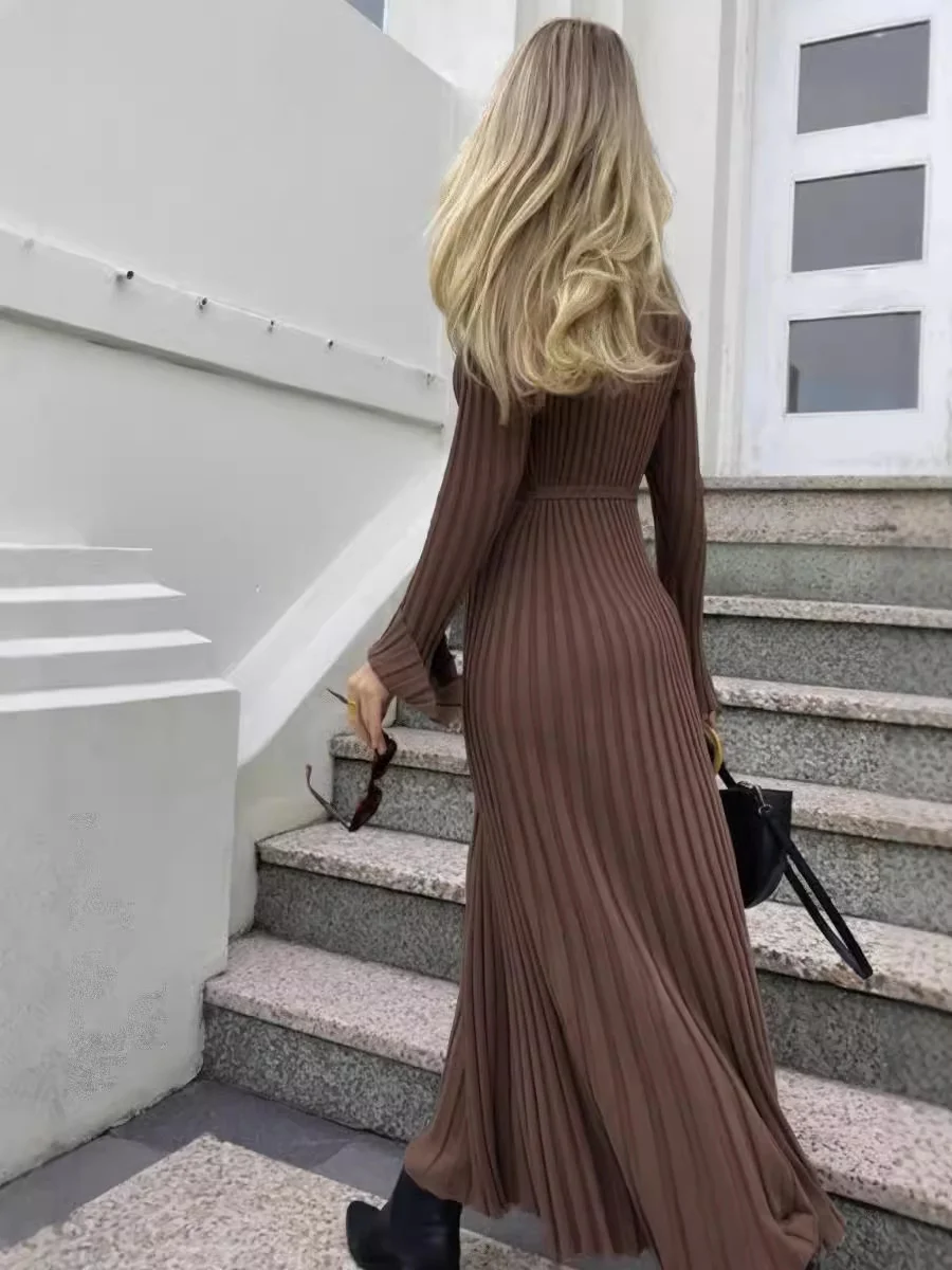 Uveng Uveng Round-Neck Knitted Long Dress 2023 Autumn New Sweater Skirt Pit Strip Solid Color Bottom Dress