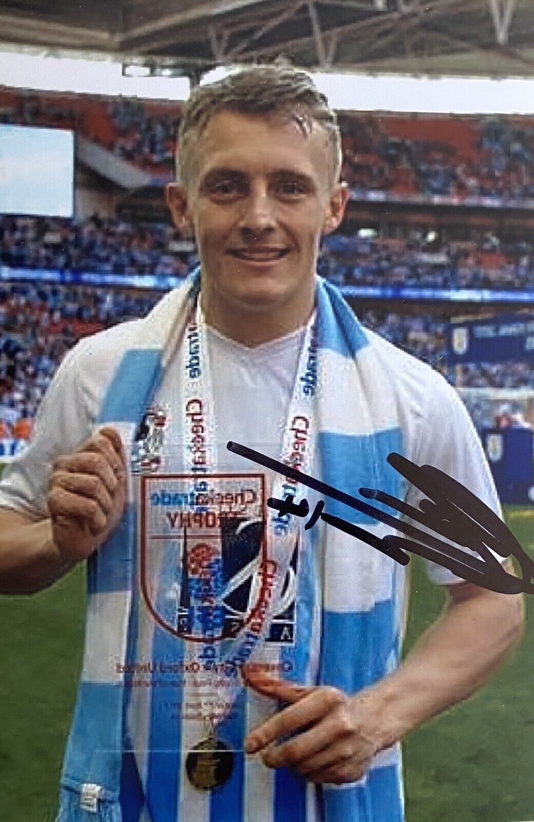 George Thomas Genuine Hand Signed Coventry City 6X4 Photo Poster painting