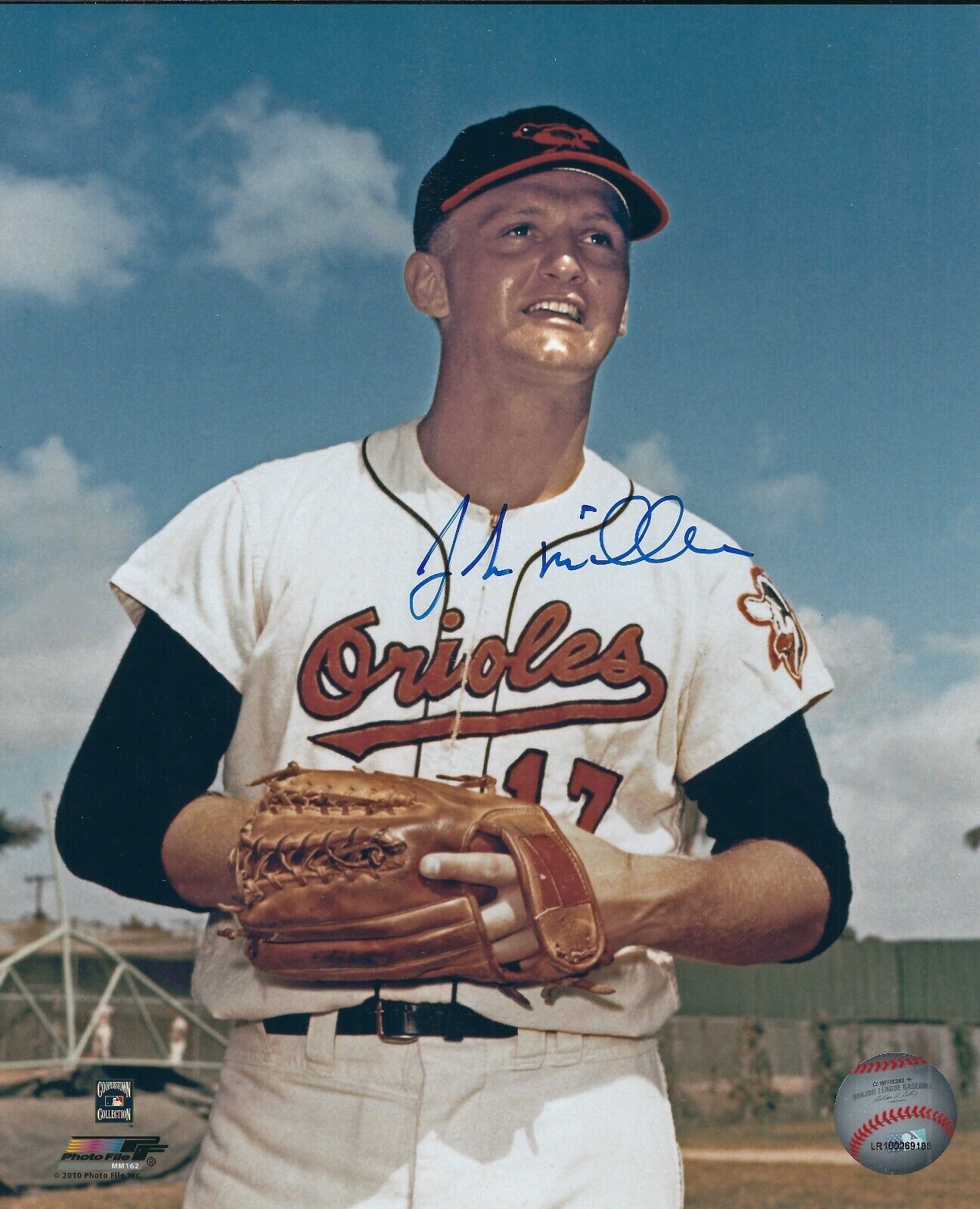 Autographed JOHN MILLER Baltimore Orioles 8x10 Photo Poster painting- COA