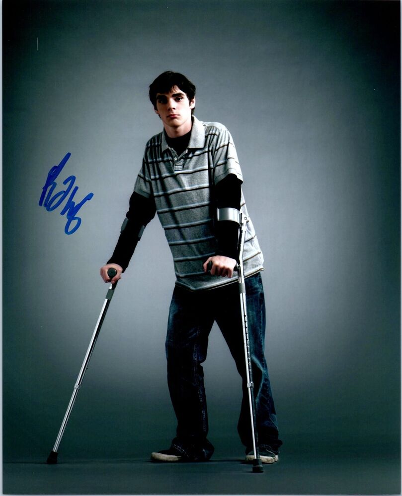 RJ MITTE Signed Autographed BREAKING BAD 8X10 Photo Poster painting A