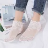 6 paires de chaussettes en dentelle &agrave; motif floral