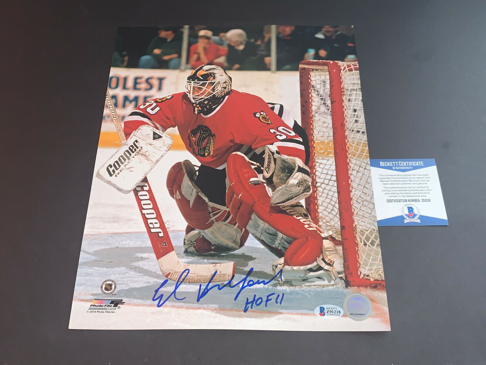 Ed Belfour Chicago Blackhawks Autographed Signed 11x14 HOF 11 Beckett COA -