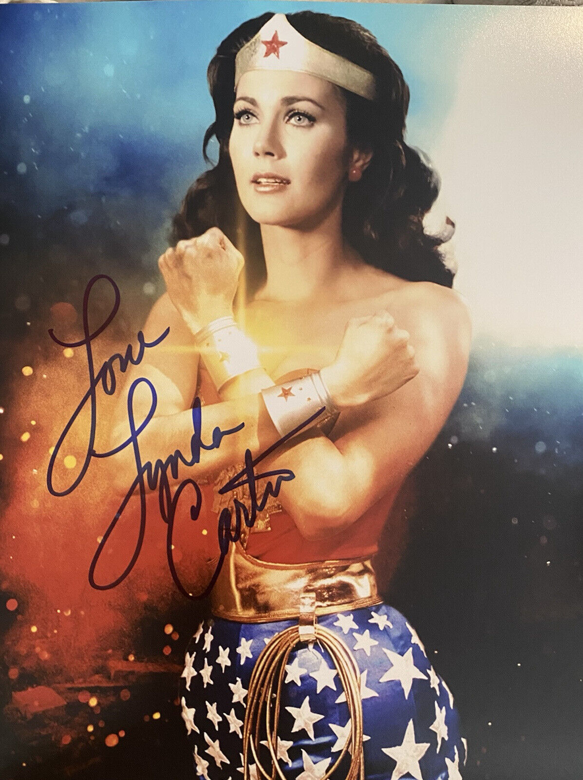 Wonder Woman Lynda Carter Signed Autographed 8x10 Color Photo Poster painting Private Signing