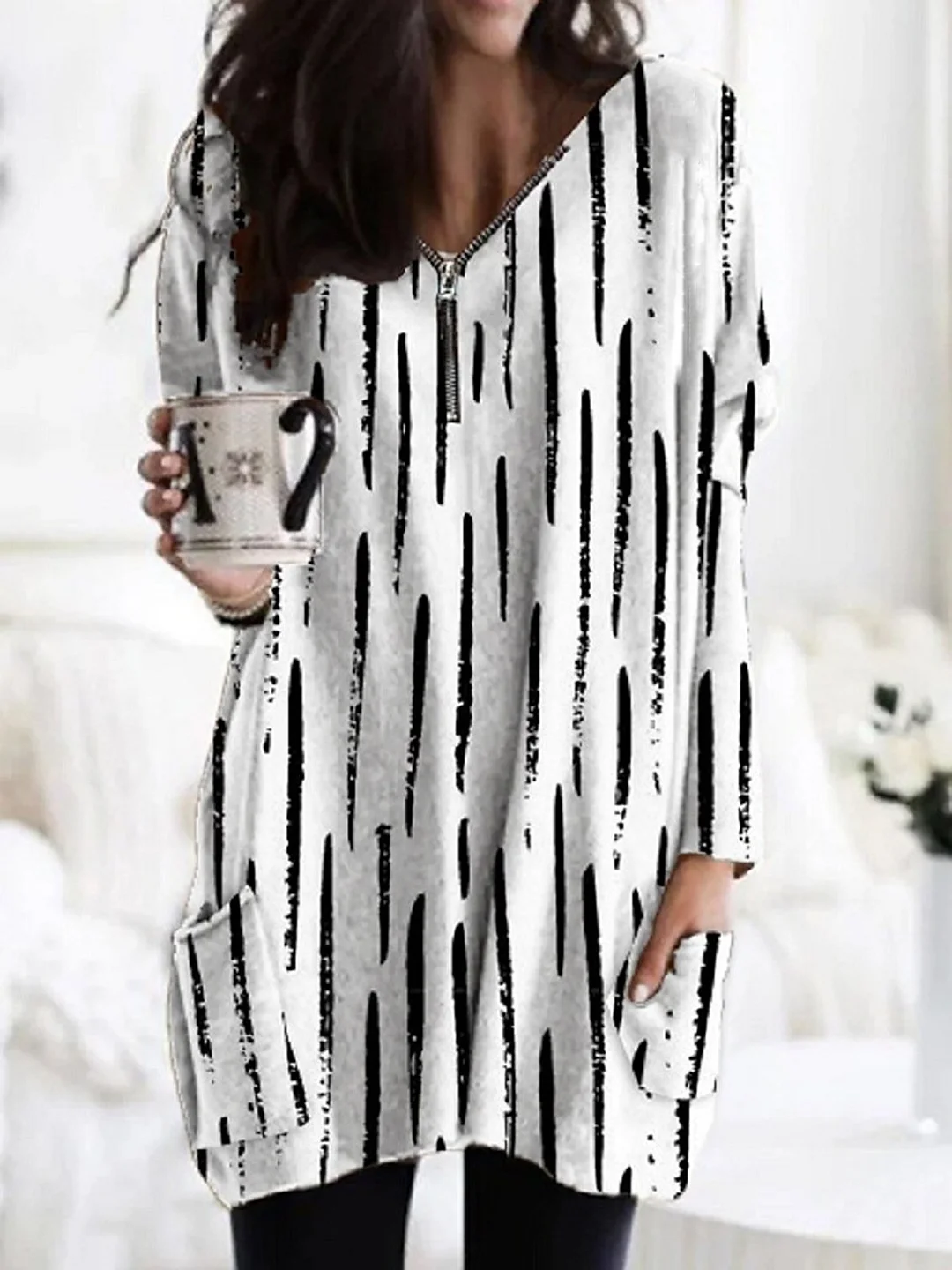 White Striped Casual V Neck Tops