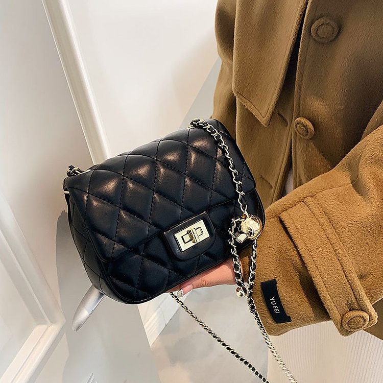 Shoulder Bags