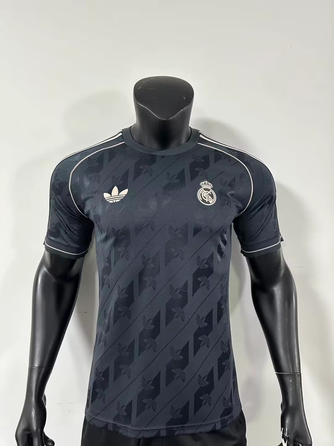 24/25 Real Madrid Special Edition Player Version Football T-Shirt Thai Quality