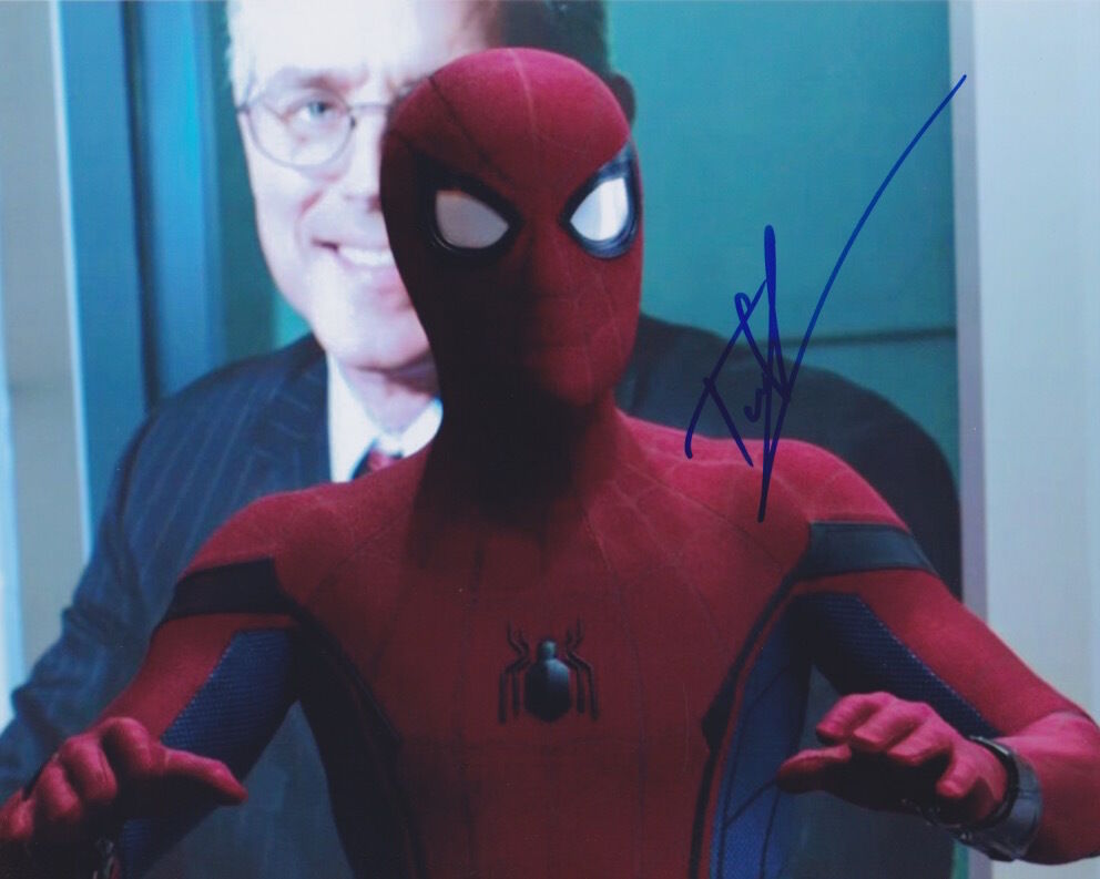 Tom Holland (Spider-Man: Homecoming) signed 8X10 Photo Poster painting