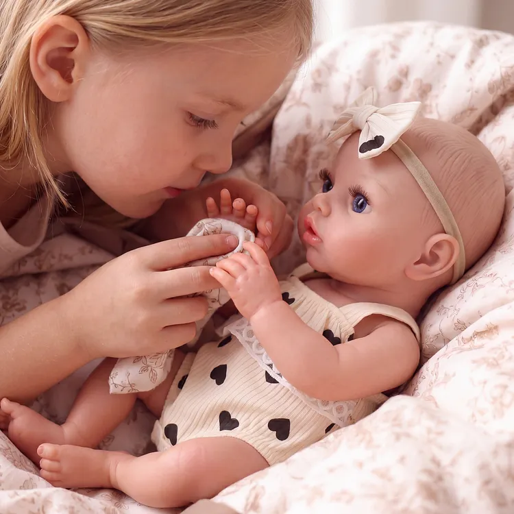 Babeside 12'' Silicone Baby Doll Dolly Girl Heart Print Outfit Drink & Wet Lifelike Baby Girl Gift Set