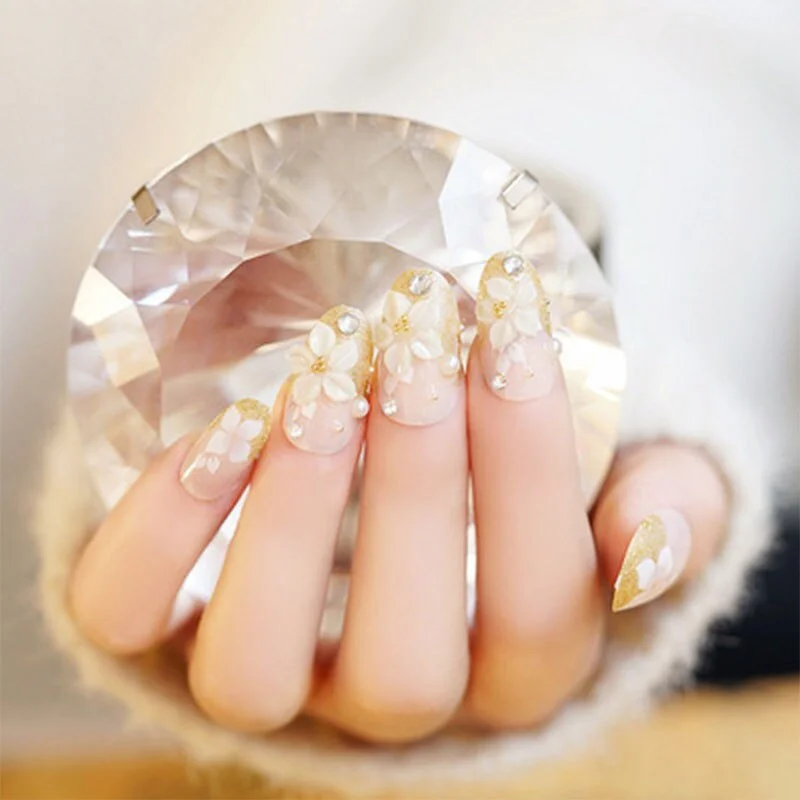 Bride Shining Rhinestone Wedding False Nails Ladies Simple Fashion French Fake Nails White Beige Acrylic Nail Tips With Glue-Nail Inspo