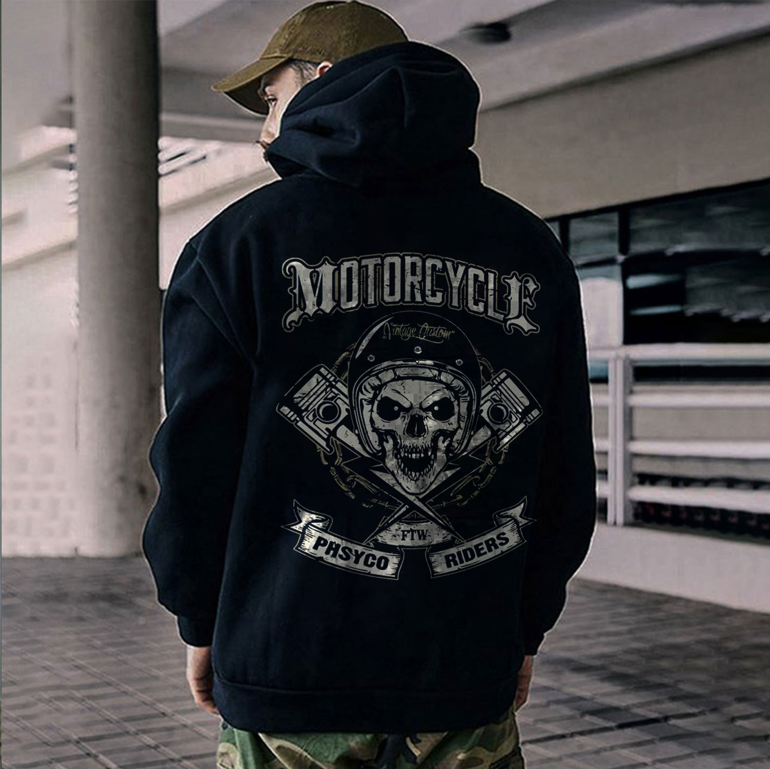 MOTORCYCLE PHSYCO RIDERS Skull with Helmet Black Print Hoodie