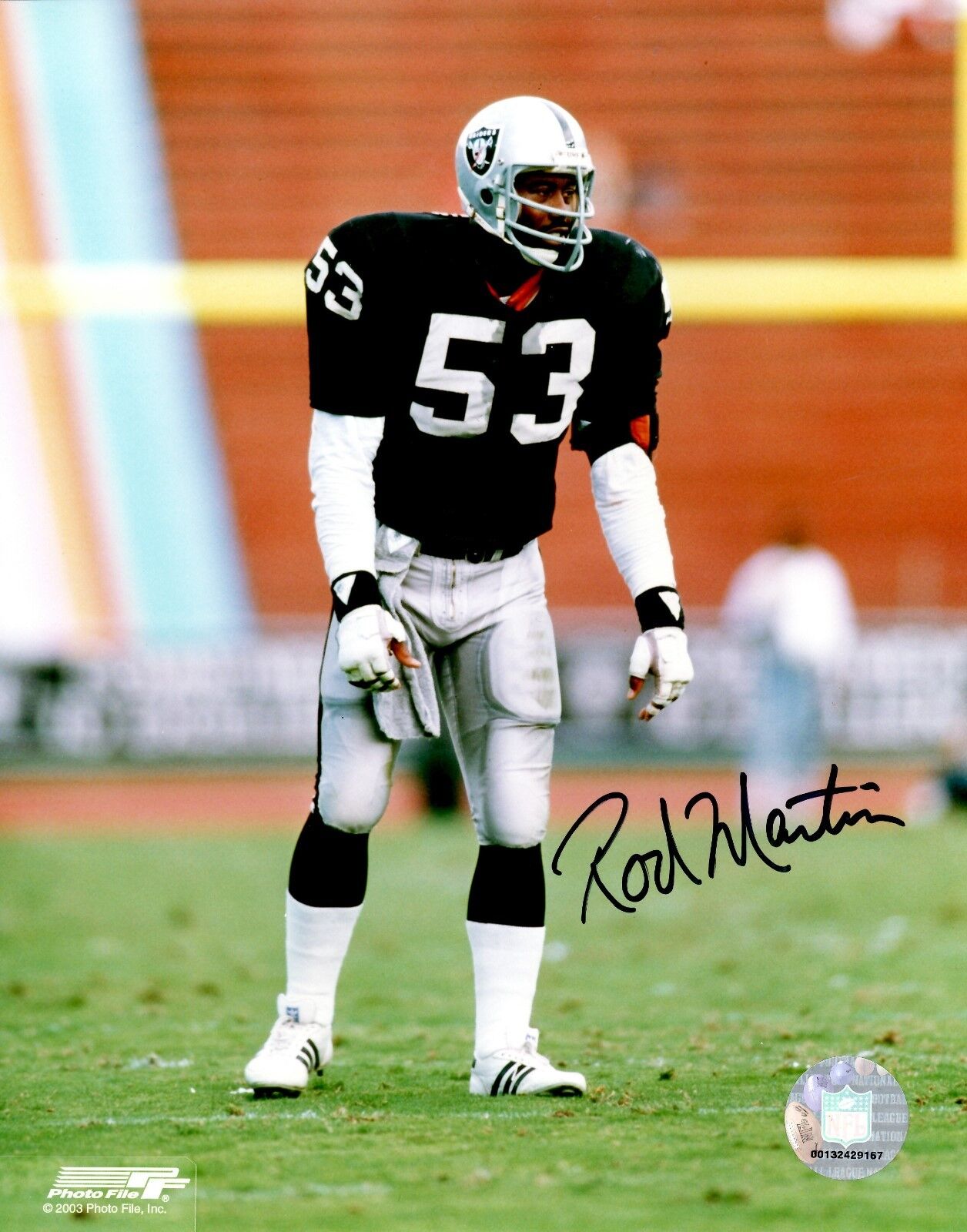 Autographed ROD MARTIN Oakland Raiders 8x10 Photo Poster painting - COA