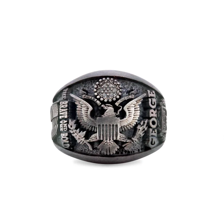 Bold vulture ring