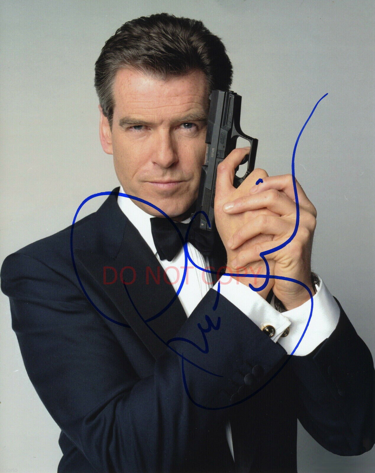 Pierce Brosnan Autographed Signed 8x10 Photo Poster painting James Bond 007 REPRINT