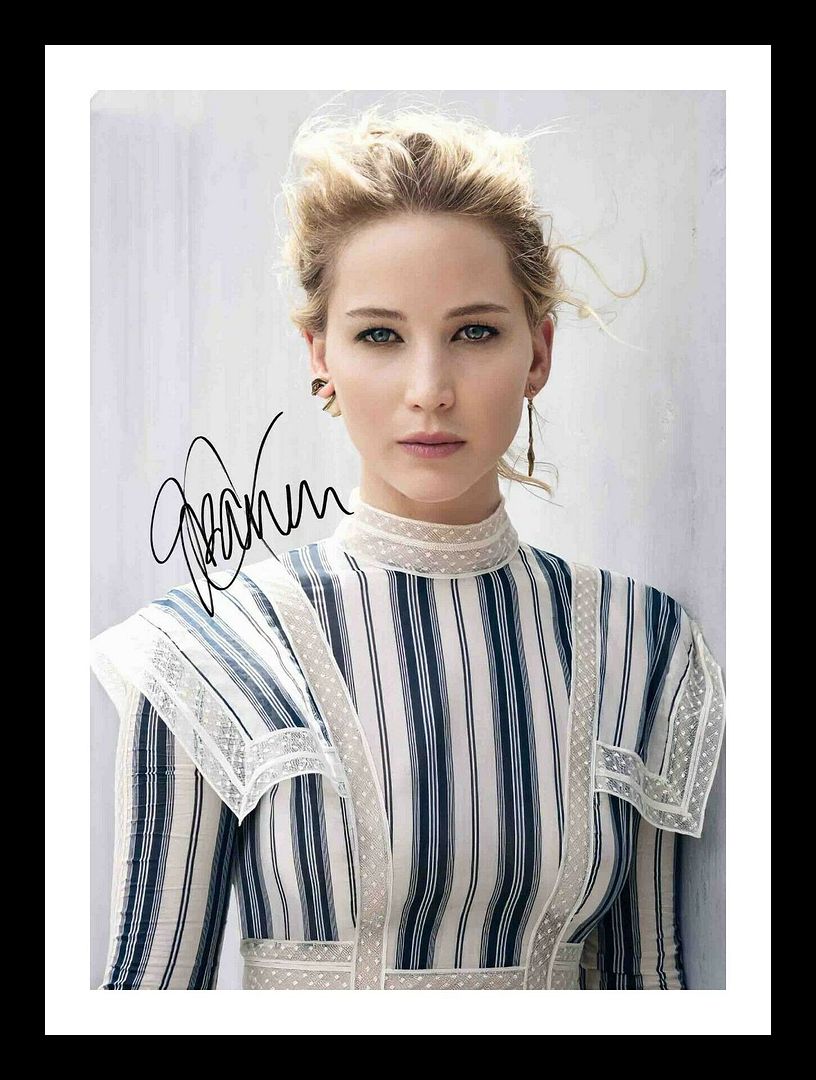 Jennifer Lawrence Autograph Signed & Framed Photo Poster painting 2