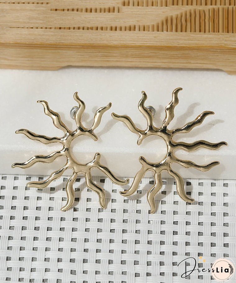 Oversize Gold Copper Alloy Sun Stud Earrings