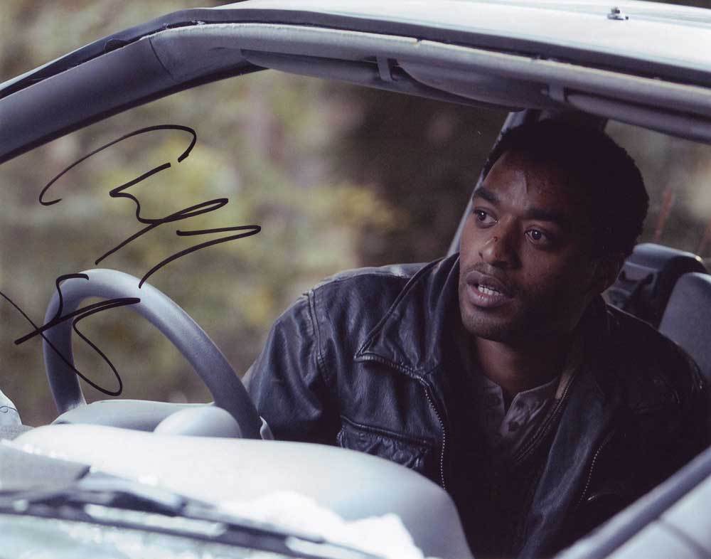 Chiwetel Ejiofor In-Person AUTHENTIC Autographed Photo Poster painting SHA #34230