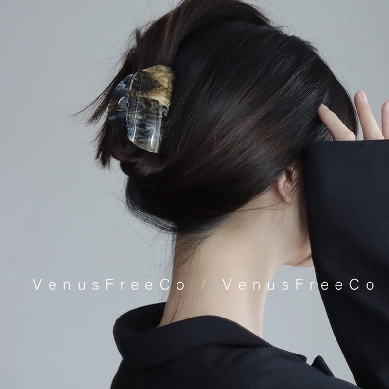 Women’s Minimalist Gradient Color Acetic Acid Sheets Stoving Varnish Hair Claws