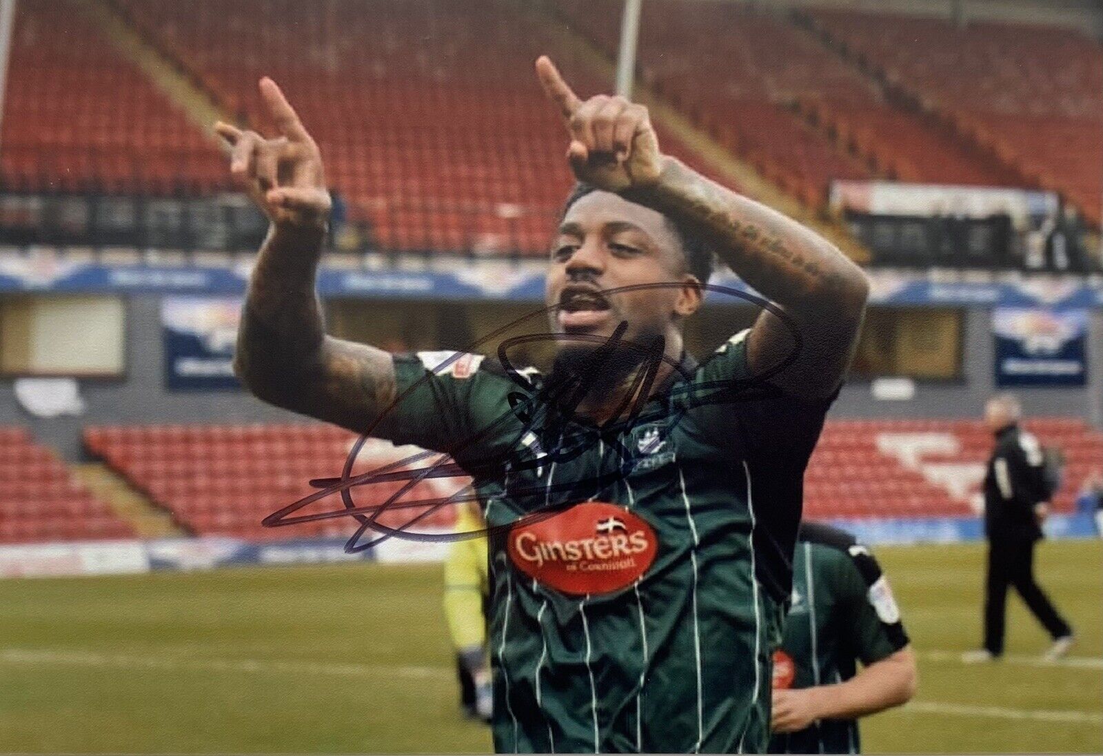 Yann Songo'o Genuine Hand Signed Plymouth Argyle 6X4 Photo Poster painting