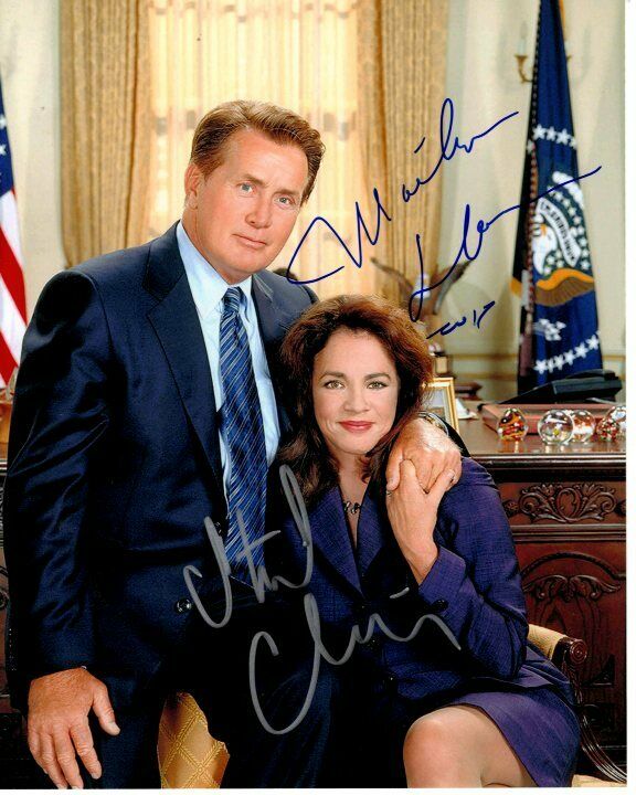 MARTIN SHEEN and STOCKARD CHANNING signed autographed THE WEST WING Photo Poster painting