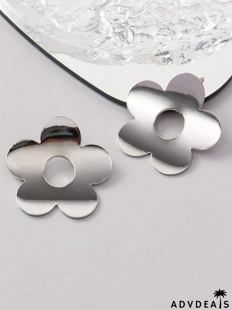 Flower Design Earrings