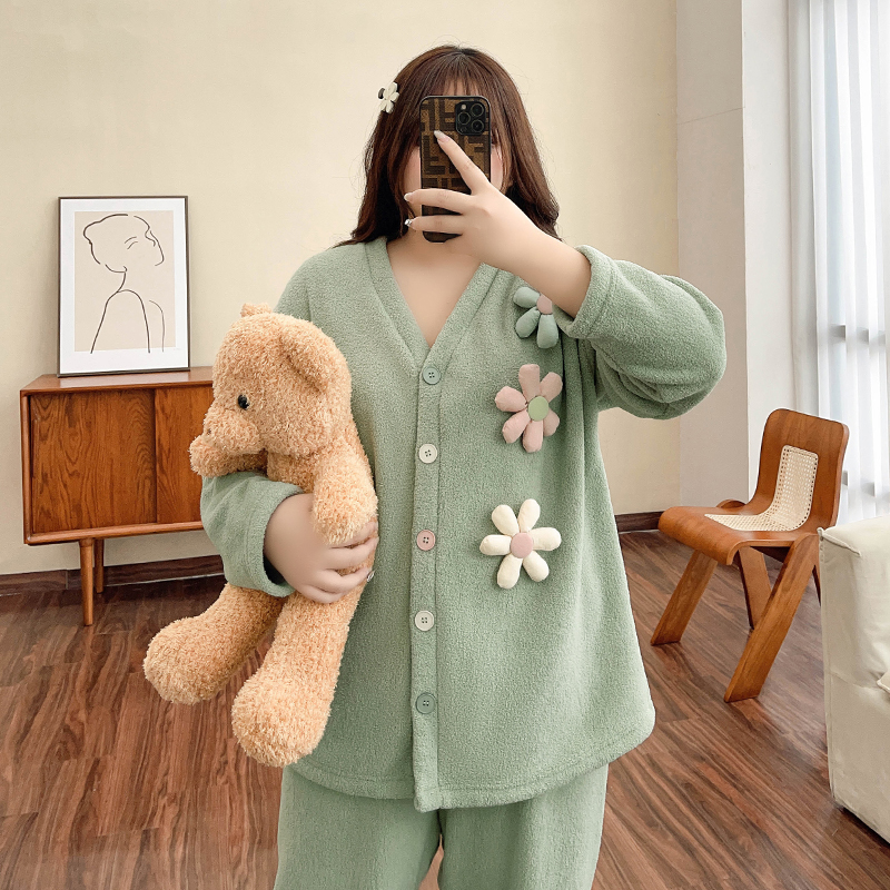 Plus Plush Sunflower Pajama Set - Cozy & Thick 