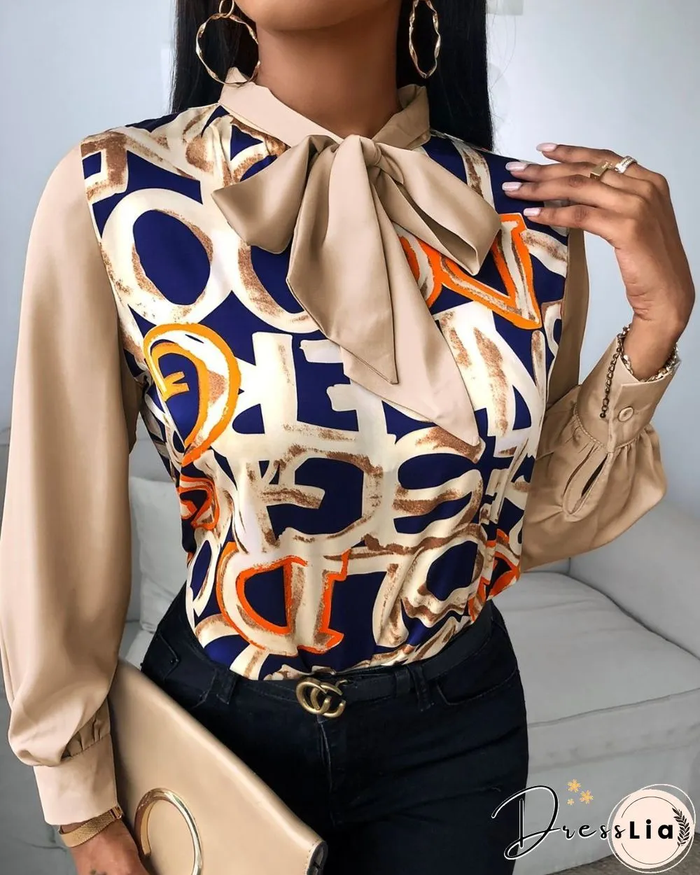 Letter Pattern Print Lantern Sleeve Shirt P13199
