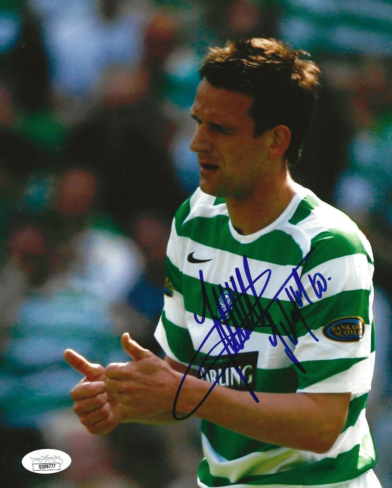 Jan Vennegoor of Hesselink signed Celtic F.C. Soccer 8x10 Photo Poster painting autographed JSA