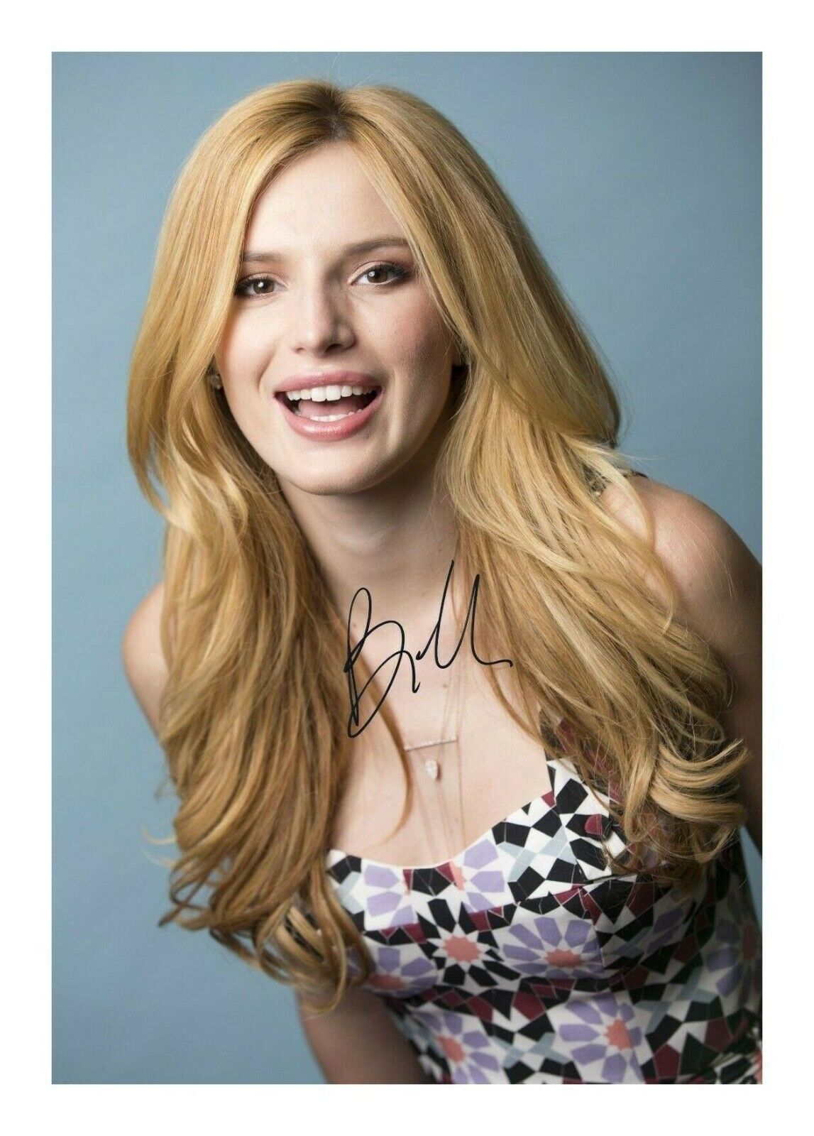 BELLA THORNE AUTOGRAPH SIGNED PP Photo Poster painting POSTER